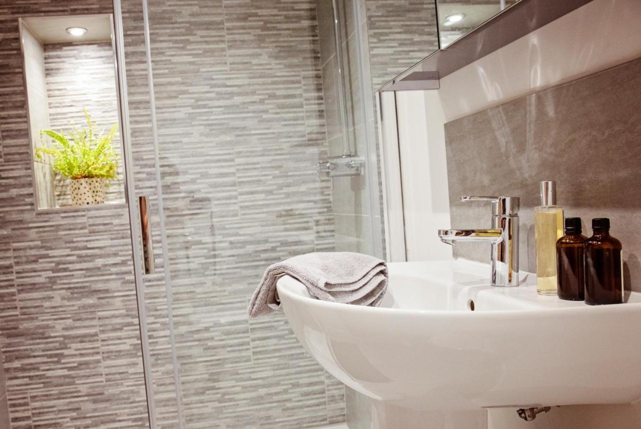 The Dragon'S Den Apartment Harrogate Ngoại thất bức ảnh